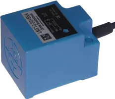 Индуктивный бесконтактный датчик AR-LMF10-3015